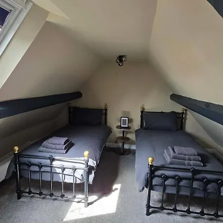 G's Loft شقة ويتبي
